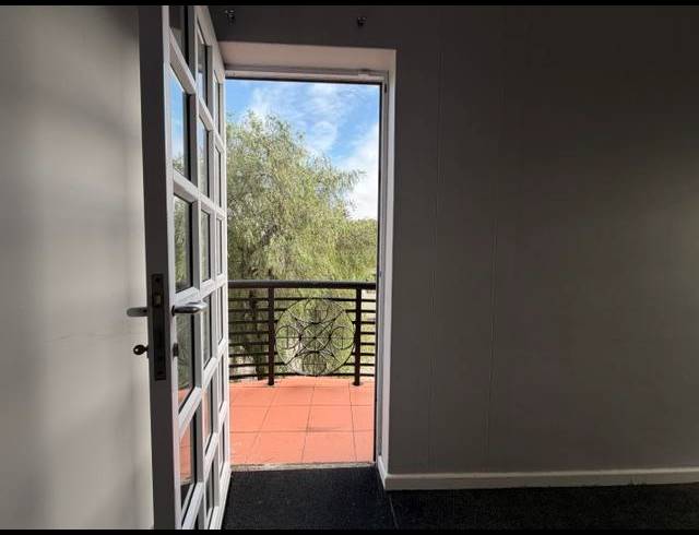 BUSINESS PROPERTY TO RENT IN NEWTON PARK